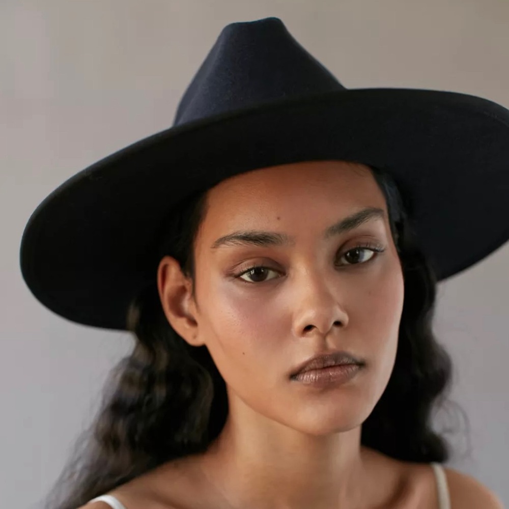 Black wool “rancher” hat
